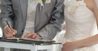 結婚式の1ヶ月前になっても新婦が姿を見せない理由がちょっとホラー／びっくり体験人気記事BEST