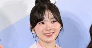 NiziU・MIIHI、大きな瞳に吸い込まれそうなアップショットを披露…「優勝」「ビジュ飛び抜けてる」と反響