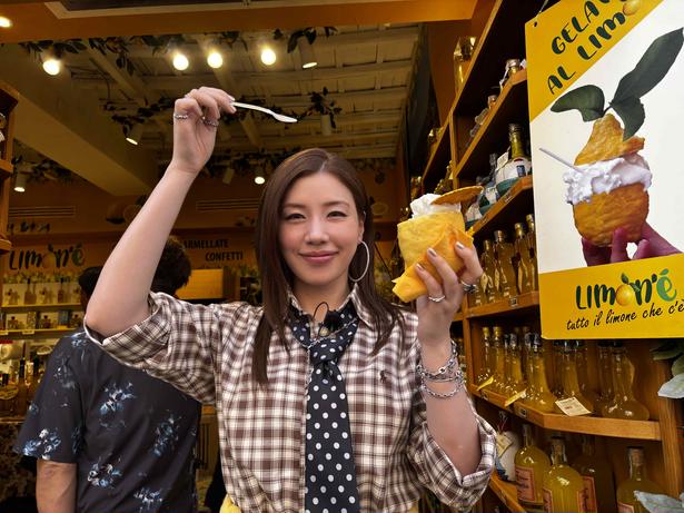 仲里依紗＆森香澄が「かわいい！」と大興奮大人気のジェラートや絶品ティラミスを食べまくり＜ぐるナイ＞
