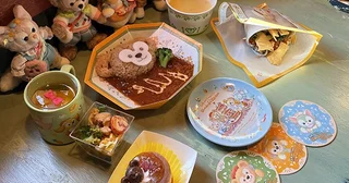 いま東京ディズニーシーでダッフィーたちのキュートなフードが食べられるの！コースターやスーベニアも必見だよ