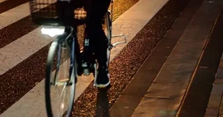 道路の真ん中で気を失った高校生気が付くと見知らぬ家...その後で小型トラックに乗せられ（神奈川県・40代男性）