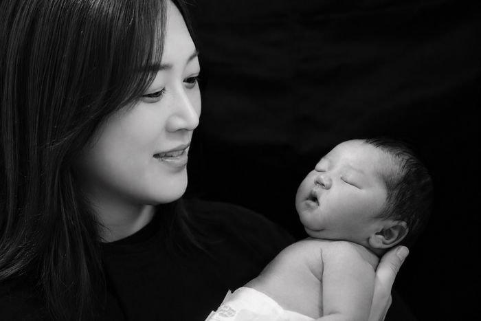 下部ツアー2勝の新海美優が女児出産を発表24年に男子プロと結婚 
