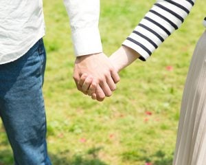 女性が“自然と惹かれる男性”の5つの共通点。「また会いたい」と思われる人の特徴