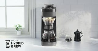 革新的なハイブリッド抽出で「おうちコーヒー」がよりおいしくなる。タイガーの最新全自動コーヒーメーカーが10月1日発売予定