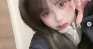 “カジサックの美人娘”15歳モデル、「KPOPアイドルみたい」ツインテール姿に絶賛の声「可愛すぎ」