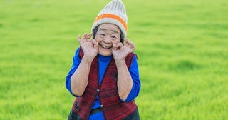 目標は100歳まで生き抜くこと！ 90歳おばーの「世界中の人に幸せになってほしい」という願い