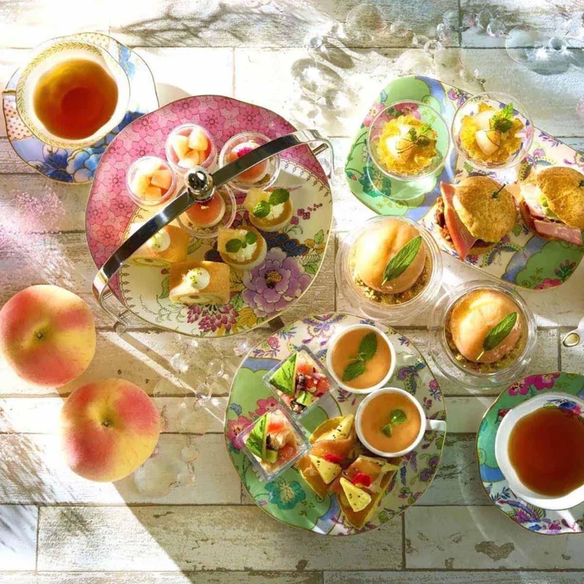 憧れブランドにときめく。ウェッジウッドやノリタケの食器で楽しむホテルアフタヌーンティー3選