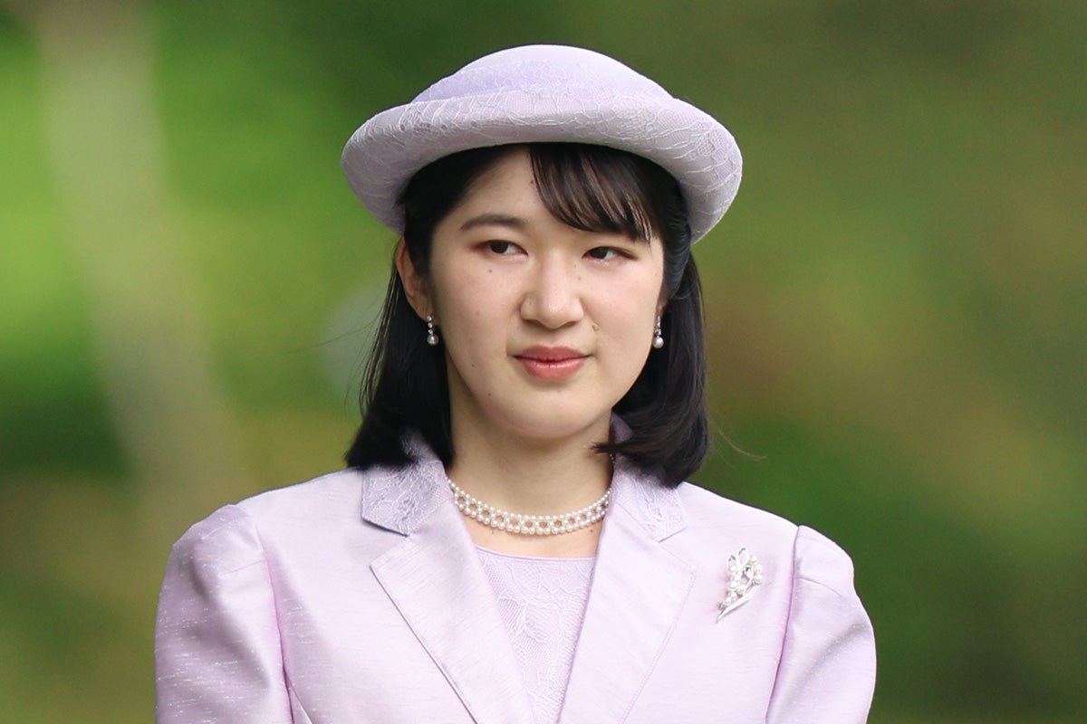 《上皇ご夫妻へのご敬意を》愛子さまウィーン少年合唱団公演を単独でご鑑賞…「ボレロ」をお召しになった“深い理由”
