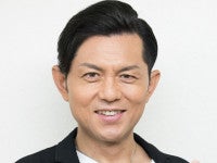 どういう関係!?的場浩司インスタに“自慢の娘”元乃木坂46美女2人が登場し反響
