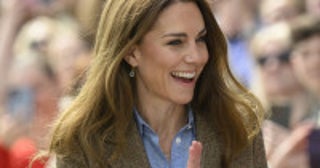 英キャサリン妃、明るく染めた新ヘアを披露結婚記念日にウィリアム皇太子と思い出の地へ