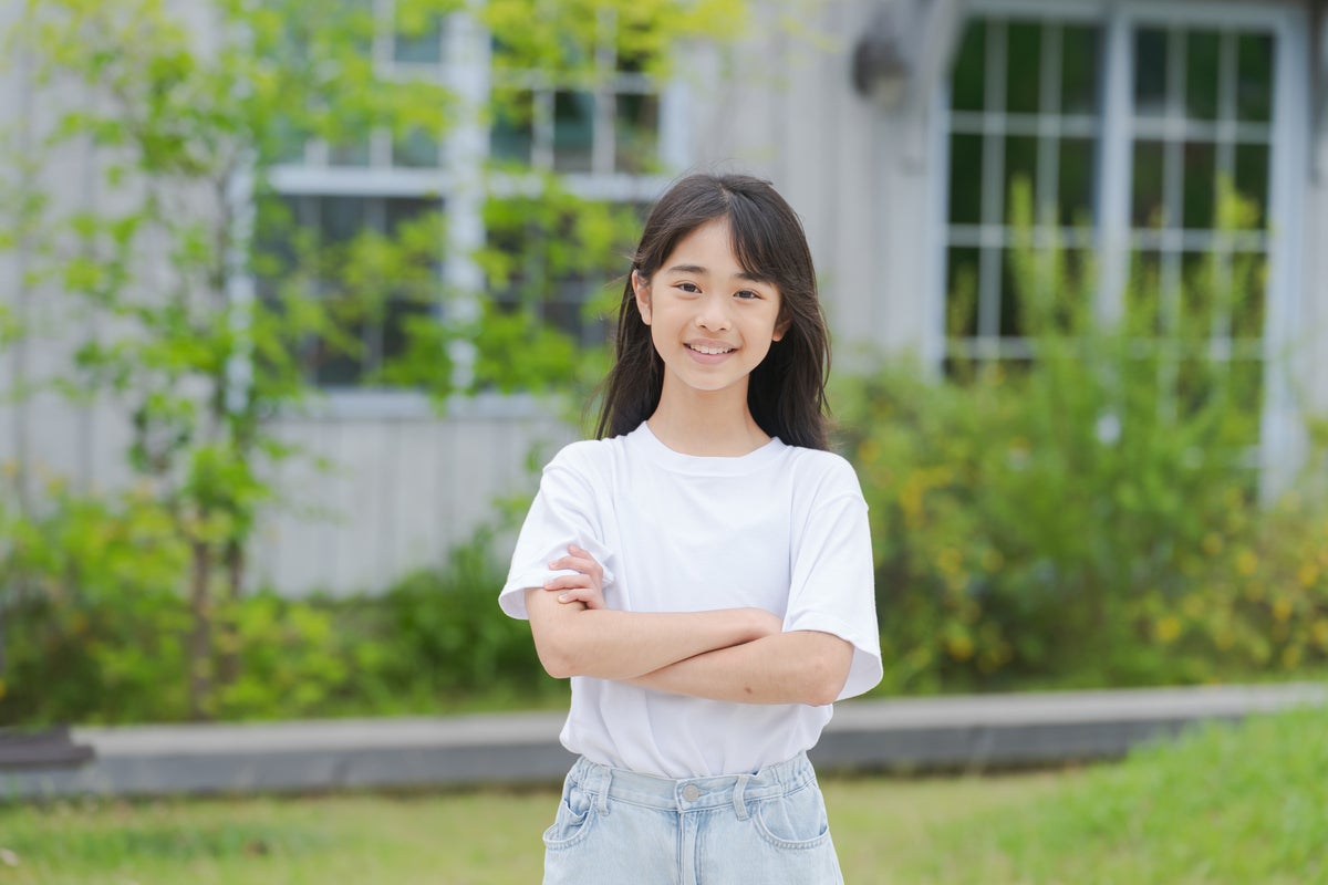 ファーストブラ、何を選べばいい？アウターにひびきにくい西松屋の“シームレス”が856円！待望の“ゆめかわカラー”が新登場