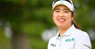 ツアー初優勝の恩恵は“目元スッキリ”？前年覇者のモチベーション「今年は今年で欲しい！」【女子ツアーの“ヒトネタ”】