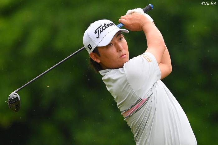 前田光史朗が3戦連続の首位発進連覇かかる清水大成は13位