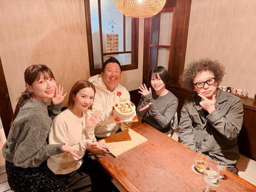 あいのり桃、志田未来らとフォーリンデブはっしーのBD会 - Ameba