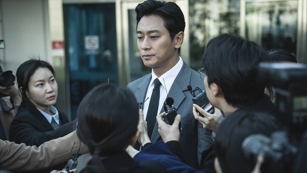 チュ・ジフン“テソプ”、クリーンな政界進出宣言の裏で“鬼の形相”…強烈な二面性に視聴者衝撃「別人過ぎる！」＜CLIMAX＞