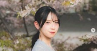 日向坂46・金村美玖、花見ショットに反響「桜よりも綺麗」「一緒にお花見行きたい」