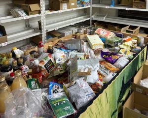 「80％引きは当たり前、0円配布も」物価高なのに“安すぎて怖い店”の裏側。扱う商品の基準は「店主が食べられるか」それでも客とのトラブルは無し