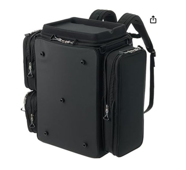 なんと、テーブルにもなる！アウトドアで差がつくアイテム【ロゴスパーク】多機能リュックをAmazonで発見‼