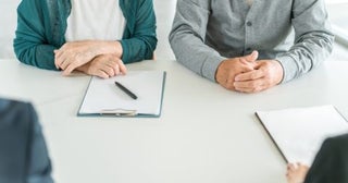 亡くなった父の通帳から「300万円」が引き出されていた…！ 家族が使った場合でも相続でトラブルになることはありますか？