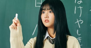 “霊が見える”原菜乃華＆愛されキャラの久間田琳加、2人の表情のギャップに注目！『見える子ちゃん』場面写真を入手