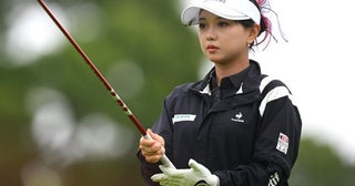セキ・ユウティンの妹が中国の大学の卒業式に出席アカデミックガウンに角帽姿で「新たな章が始まります」