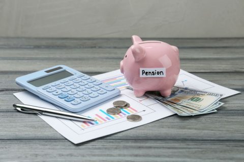20歳の大学生に届く「月1万7920円」の年金請求…親が肩代わりしたら“数万円をゴミ箱”に捨てる結果に!? 絶対NGの「大損する支払い方」とは