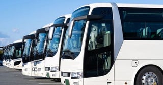 旅行の移動手段、「深夜バス」で節約したい友人vs「新幹線」で快適に過ごしたい私。東京から大阪までだと、金額はどれくらい変わるのでしょうか？