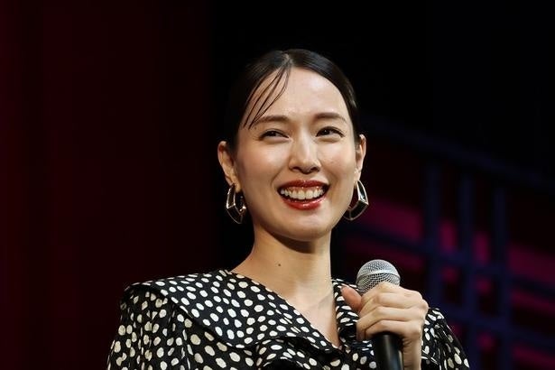 戸田恵梨香「細木数子役をもう1回やりたい」と再演に意欲役への没入ぶりに共演者も驚き＜突然ですが占ってもいいですか？＞