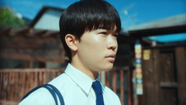 鈴木福“春日”は再びあの“仲村”に契約を持ち掛ける…そして、ある計画を実行するため女子更衣室に向かう＜惡の華＞