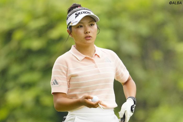 ＜速報＞18歳ルーキー・吉﨑マーナが首位Tでホールアウト政田夢乃は1差追走