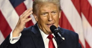 トランプ大統領、現役大統領として約50年ぶりにNFLレギュラー戦を観戦も、大きなブーイングを浴びる