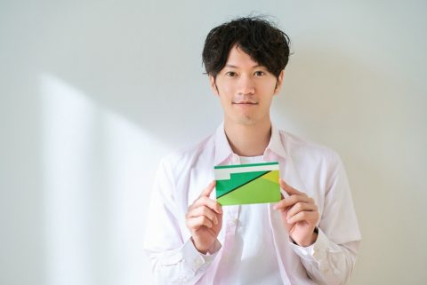 実家から大量の「繰り越し済み通帳」を発見！母の言う通り“捨てて”しまうと、相続時に税務署から「数百万円の追徴課税」をされるって本当でしょうか？