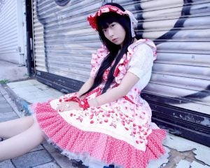 「朝起きたら体に痛みが…」原因不明の難病と闘う39歳女性が感じた、人生のままならなさ「新宿駅で倒れた時に誰も助けてくれなかった」