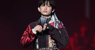 草川直弥、笑顔封印×レッドアイメイクで和衣装着こなす「雰囲気違ってかっこいい」「似合う」と反響【TGC広島2025】