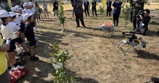 四足歩行ロボットがレモン畑を駆ける岡山大学発ベンチャーが寄島町で収穫実験を実施