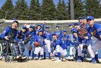 相葉雅紀主演『４アウト』黒島結菜＆松本利夫らが写る新場面カット公開キャスト登壇イベントも決定