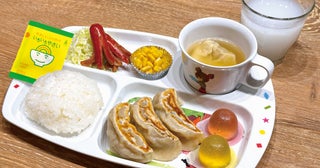【神コスパ550円】ダンダダン初「お子さま餃子セット」が爆誕！肉汁餃子にカルピスまで…我が家の家計と心も救う新メニュー