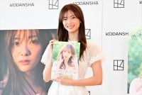 櫻坂46・田村保乃、渓谷で毛虫と仲良く写真撮影26歳の抱負は「チャレンジ」