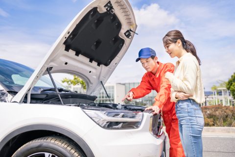 “バッテリー上がり”でJAFを呼んだら「2万円の出費」に！ 同僚に「ロードサービス呼ばなくても、年会費4000円の元が取れる」と聞きましたが、どういうこと？ 意外と知らない“優待制度”を解説