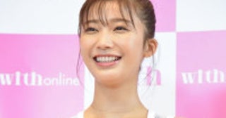 生放送で降板直訴から6年…人気グラドルが最新グラビア告知未だ衰えぬ抜群スタイルに反響