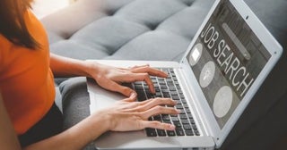「事務職・業務委託」という募集を見つけました。時給が高めで気になっていますが「普通のパート」とどのように違うのでしょうか？