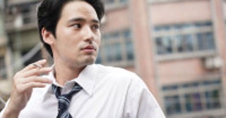 ⽔上恒司、本日誕⽣⽇！『九龍ジェネリックロマンス』⼤⼈の⾊気と無邪気な素顔が交差する場面写真＆オフショ公開