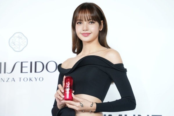 BLACKPINK・LISAら豪華セレブリティがSHISEIDOイベントに登場！佐野勇斗が“365日続けていること”を明かす