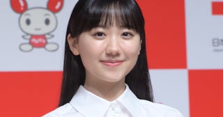 「色気凄い…」芦田愛菜高級ブランド紹介で見せた“大人の激変姿”にネット衝撃