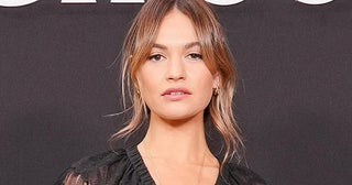リリー・ジェームズが新作スリラー「Photo Booth」に主演