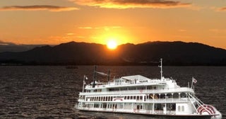 新年の幕開けを日本最大の湖・びわ湖で迎える「ミシガン初日の出クルーズ」を元旦に運航