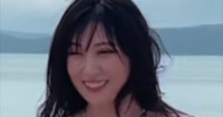 熊田曜子44歳の抜群プロポーションに衝撃ビーチでの姿が「美しい」「可愛すぎる」