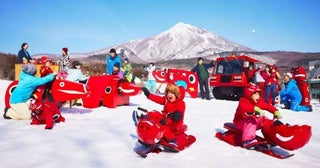 星野リゾート 磐梯山温泉ホテル、「でっこら赤べこ雪広場」をオープン12月14日から