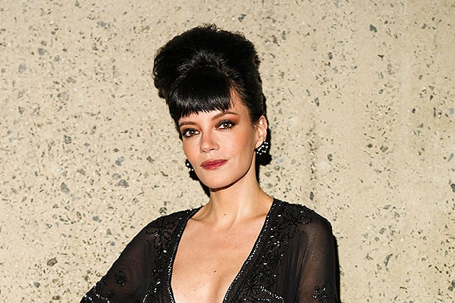 リリー・アレンの新アルバム「West End Girl」が舞台化