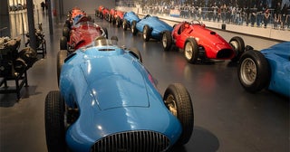 フランス・ミュールーズにある世界最大規模の自動車博物館を探訪｜560台コレクションのごく一部を紹介【後編】